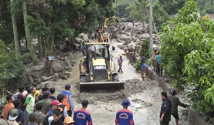 INDONESIA FLOOD 1