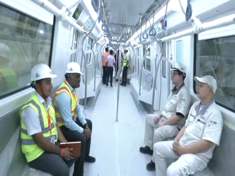 driverless metro train 1 10