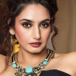 Ragini Dwivedi 3