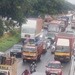 Dasara holiday Heavy Traffic On Bengaluru Tumkur Highway