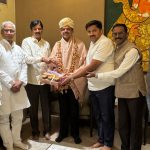 Ramesh Jarkiholi and BJP Rebel Team leaders meets Maharashtra CM Devendra Fadnavis