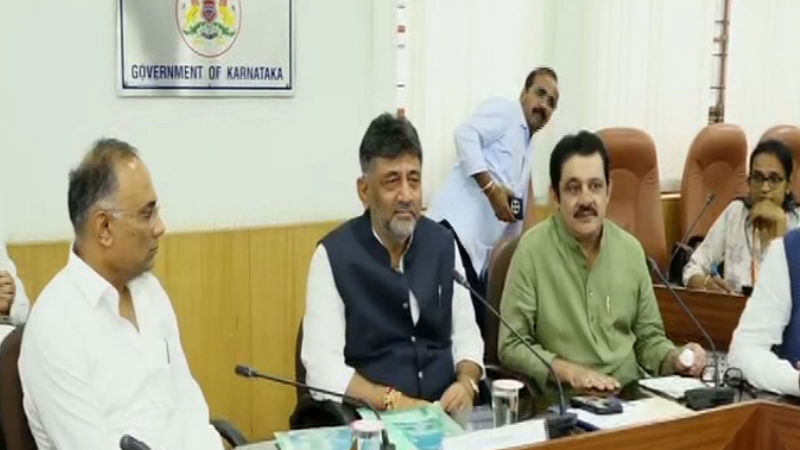 DK Shivakumar BBMP Budget Meeting