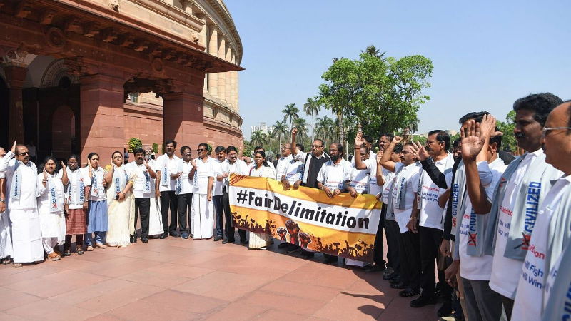 DMK PROTEST LOK SABHA