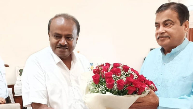 HD Kumaraswamy and nitin gadkari 1