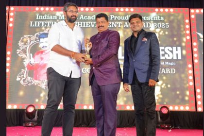 kudroli ganesh golden magician national magic award