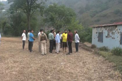 15 civilians killed in firing artillery shelling by pakistan across line of control