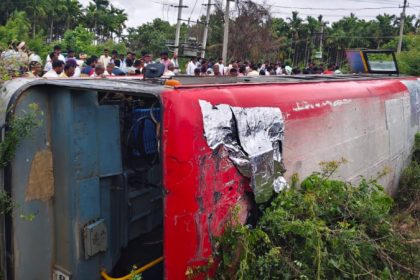 Davanagere Bus Overturns