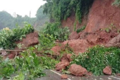 KARWAR LAND SLIDE