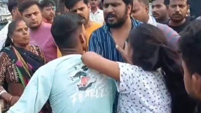 Kanpur Love Thrash By Parents