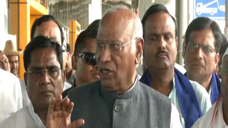 Mallikarjun Kharge 1