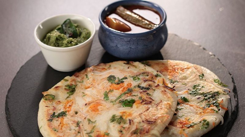 Onion Uttappam 1