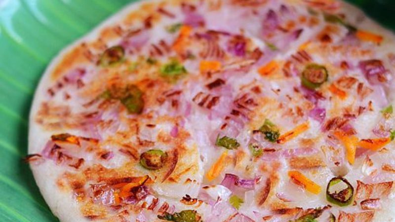 Onion Uttappam 2