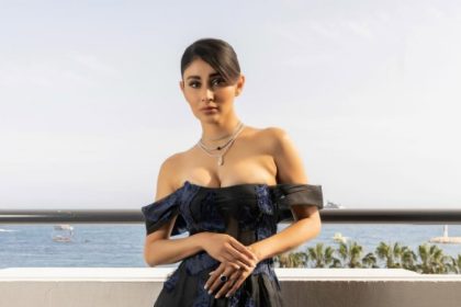 mouni 1 1