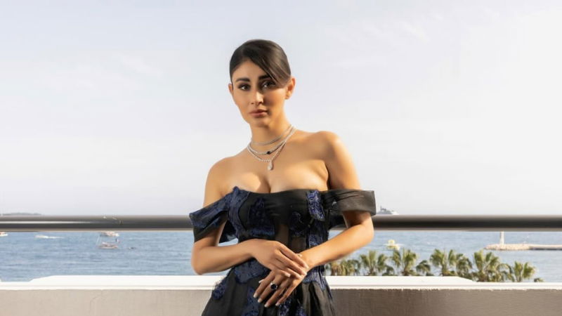mouni 1 1