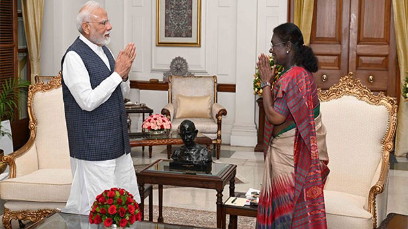 pm modi droupadi murmu