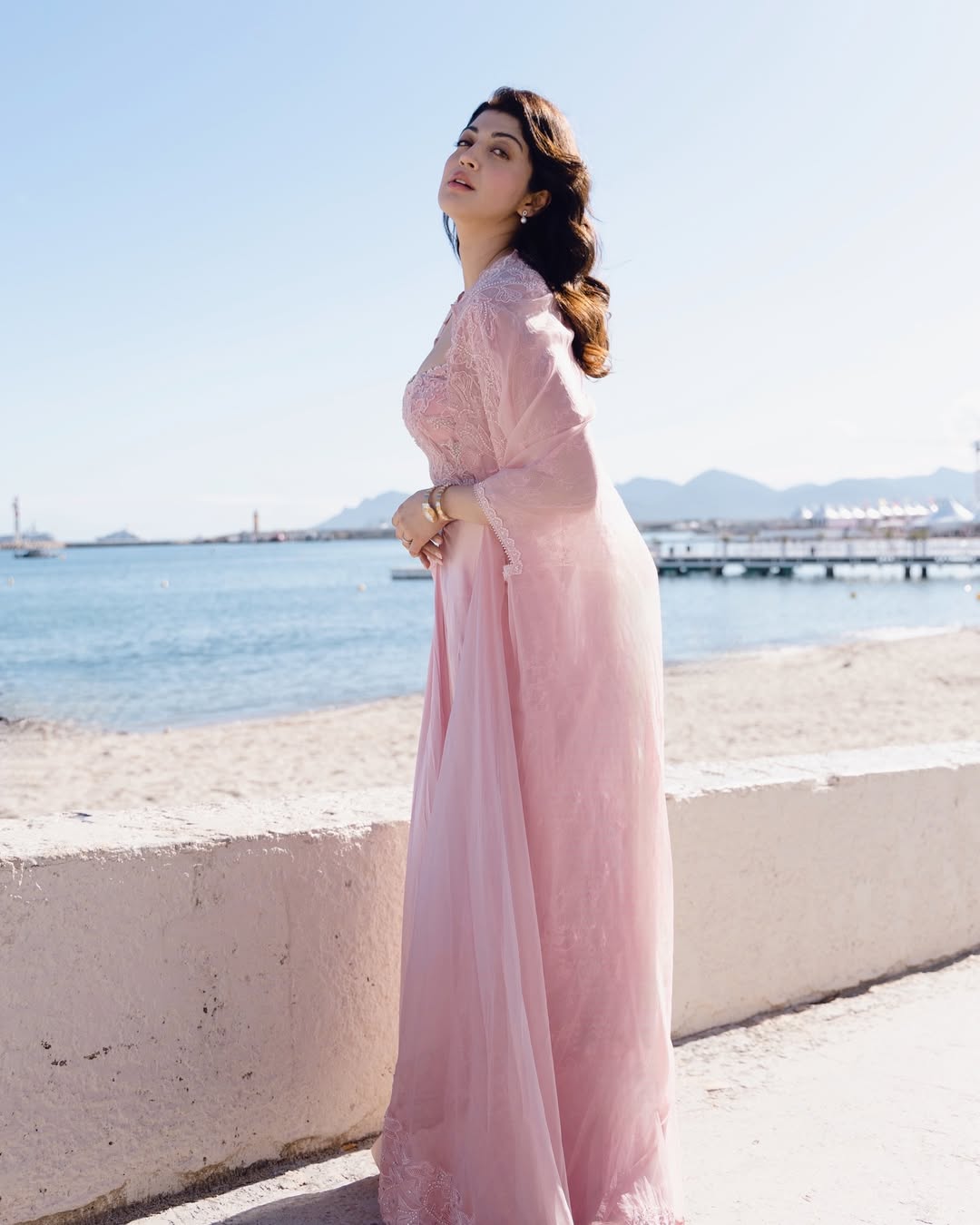 pranitha subhash 2