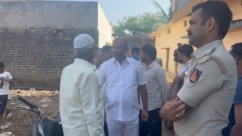 BJP MLA Sharanu Salagar and Team 40 cattle in basavakalyan in Bidar 1