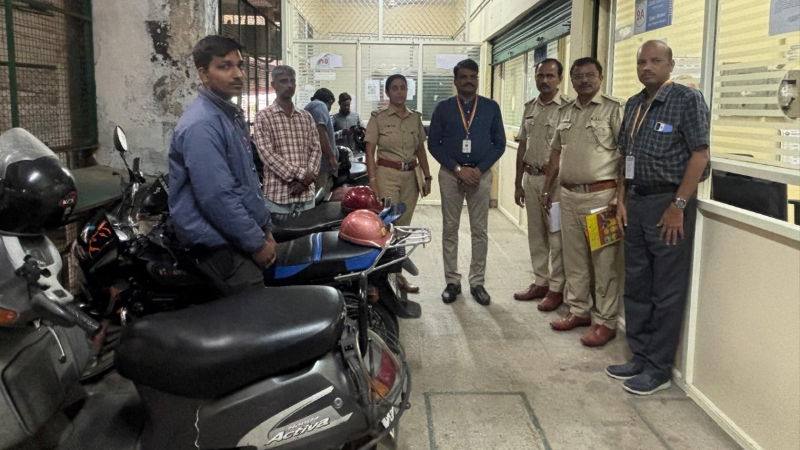 Bike taxi Seize