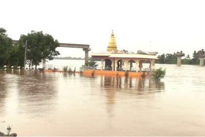 Datta temple Chikkodi Krishna River