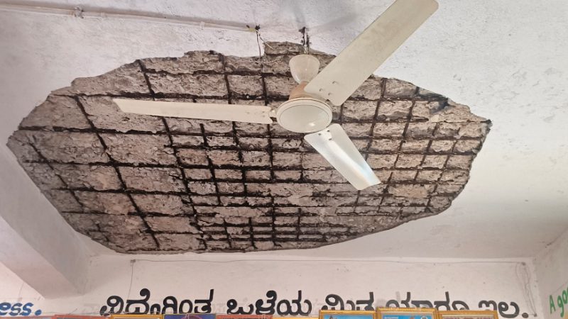 Gadag Classroom Roof Collapse 1