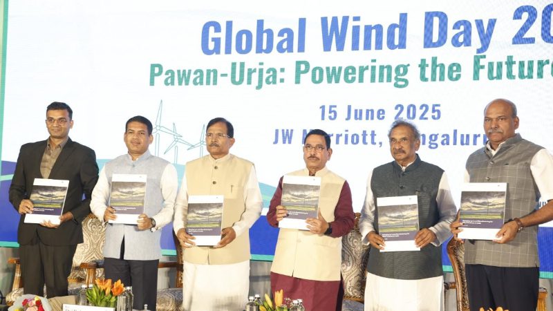 Karnataka placed first in country for highest wind power capacity Karnataka overtakes Gujarat to take first place Pralhad Joshi KJ George 1