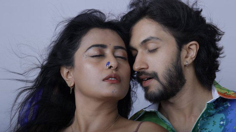 Sanjan Kaje Nidhi Subbaiah Matte Modalinda Album Neeli Song 1