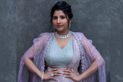 Singer Mangli