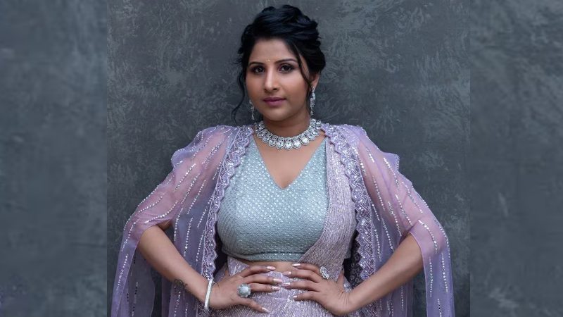 Singer Mangli