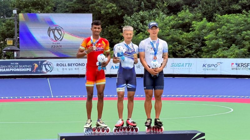 Asian Skating Championship silver medal to dhanush babu