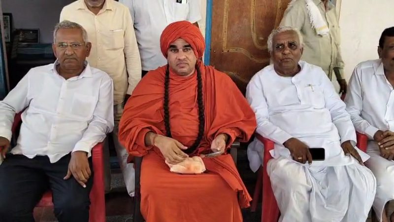 Basava Jaya Mruthyunjaya Swamiji