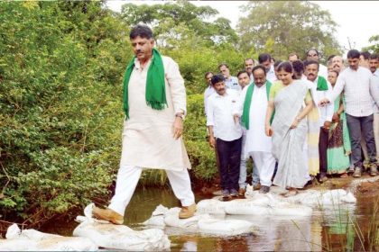DK Shivakumar 10