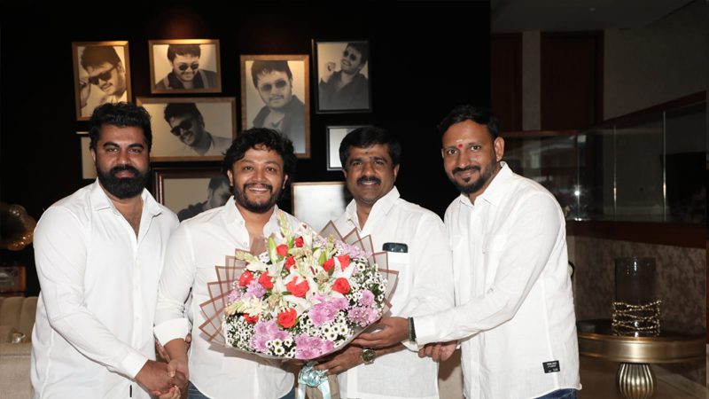 Golden Star Ganesh 05