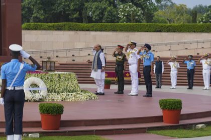 Kargil Vijay Diwas rajnath singh tribute