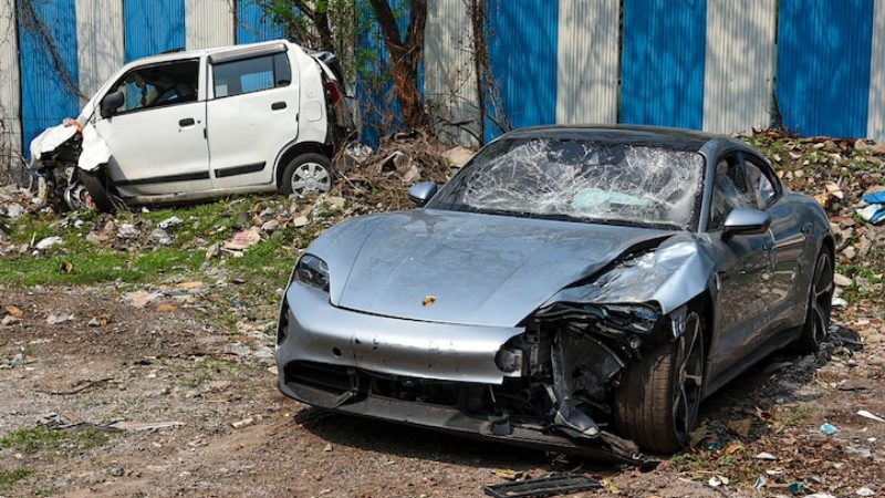 Pune Porsche crash