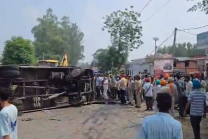 Punjab Mini Bus Overturn