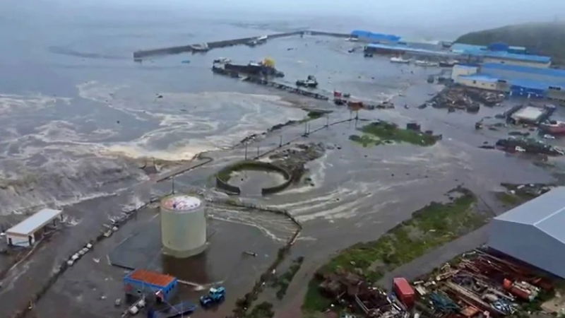 Tsunami 2