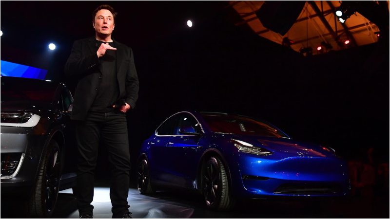 model y is SUV TESLA Elon Musk 1