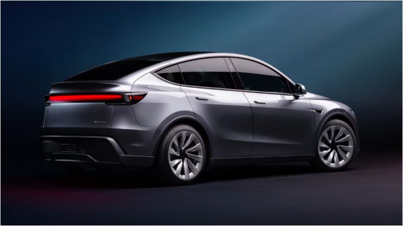model y is SUV TESLA Elon Musk 3