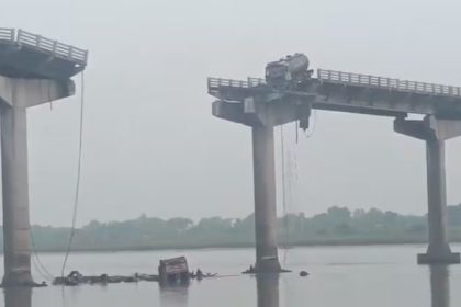 vadodara bridge collapse