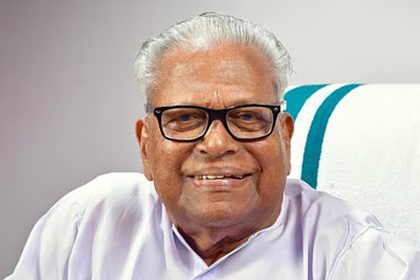 vs achuthanandan