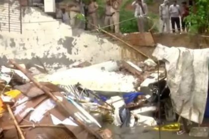7 including 2 children killed in Delhi after wall collapse caused by heavy rain