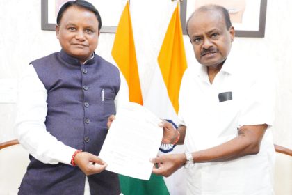 HD Kumaraswamy Mohan Charan Majhi