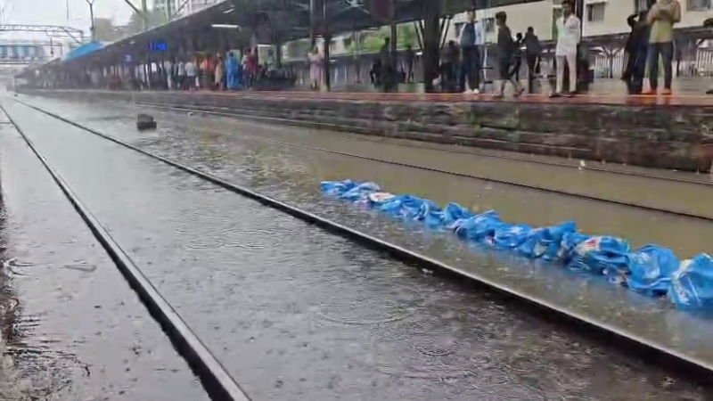 Mumbai Rain 1