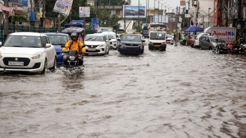 New Delhi Rain