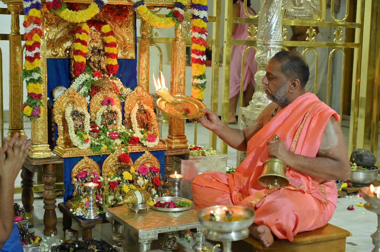 Raghavendra Swamy Madhyaradhane 4