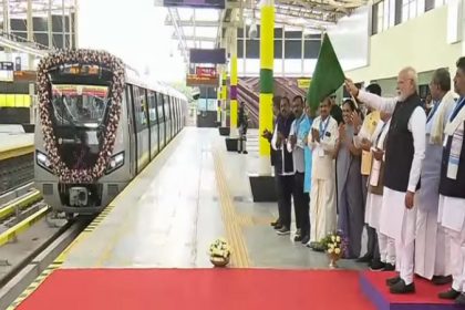 modi inaugurates bengaluru yellow line metro