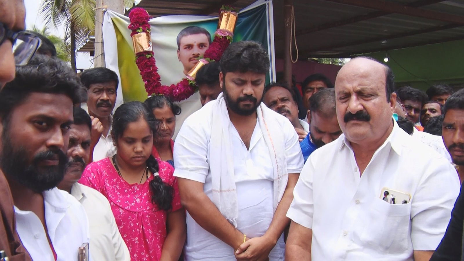 pradeep eshwar babu house 1