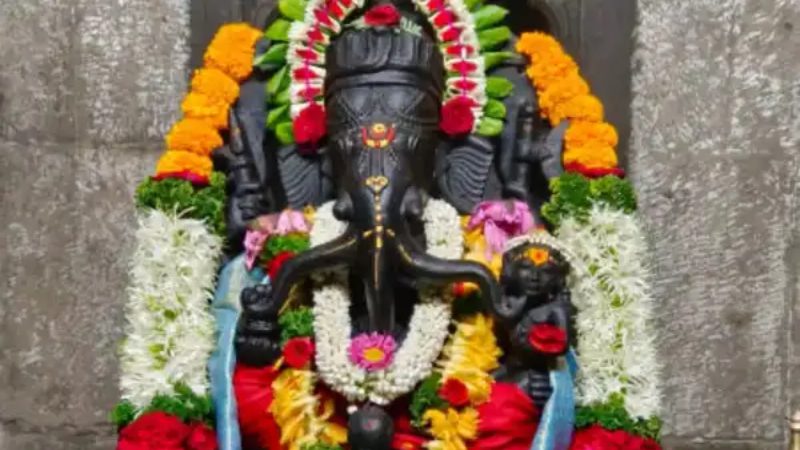 trishund mayureshwar ganpati 2
