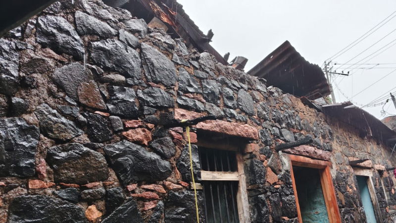 321 houses collapse in the district due to heavy rains Bagalkote