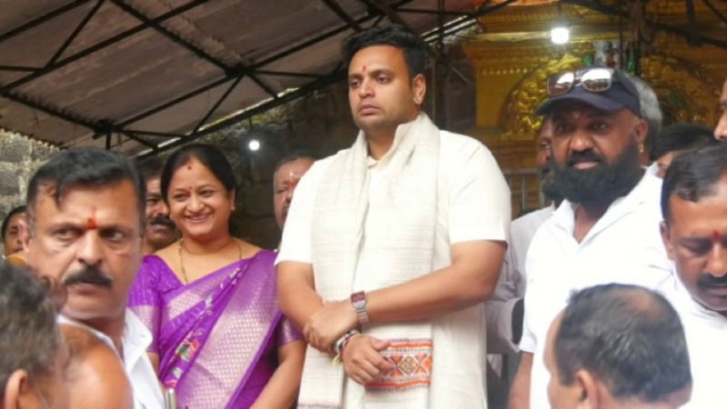 Madikeri Dasara Yaduver Wadiyar Pooje 1
